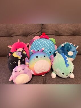 Assorted Lot of 7 Squishmallows